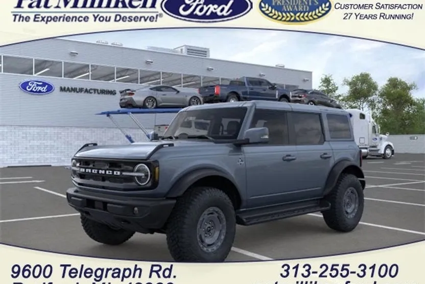 2025 Ford Bronco Outer Banks photo 1
