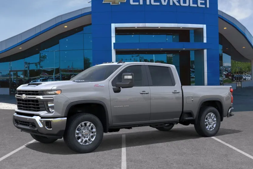 2026 Chevrolet Silverado 3500HD LT photo 1