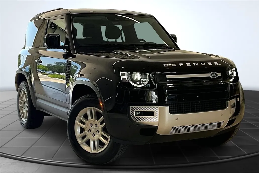 2024 Land Rover Defender 90 S photo 1