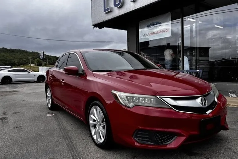 2017 Acura ILX Base photo 1