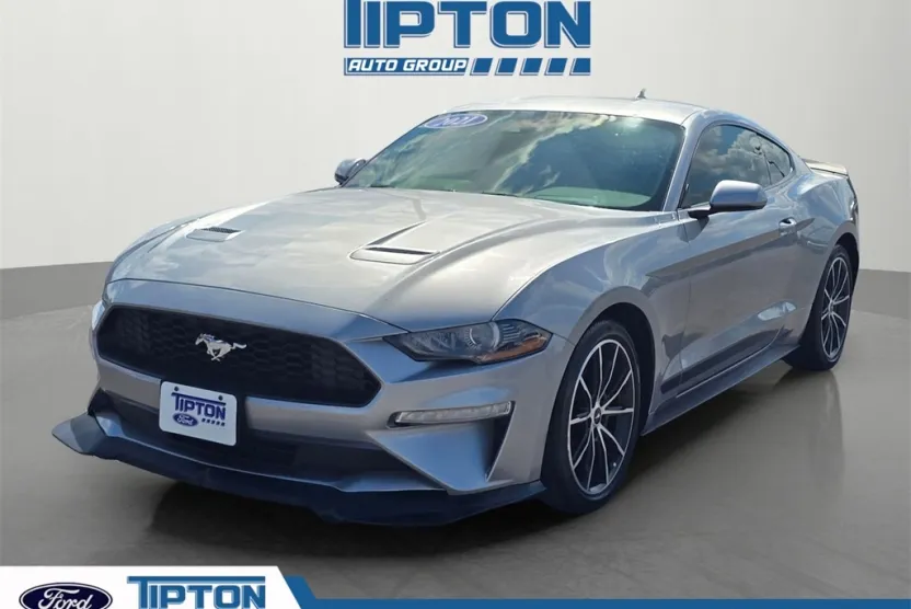 2021 Ford Mustang EcoBoost photo 1