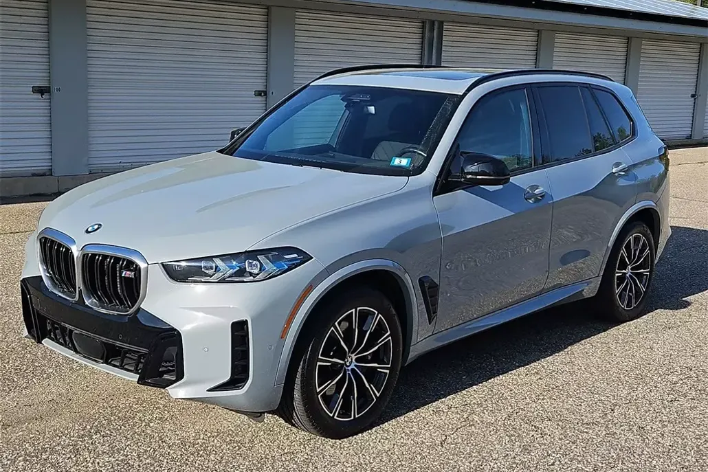 2024 Bmw X5 M60i photo 1