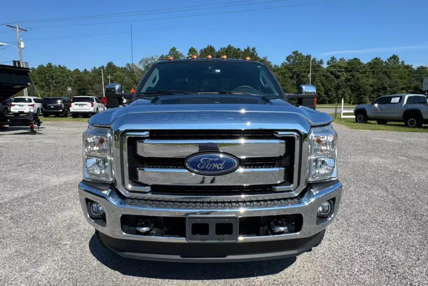 2016 Ford F-250 XLT photo 1