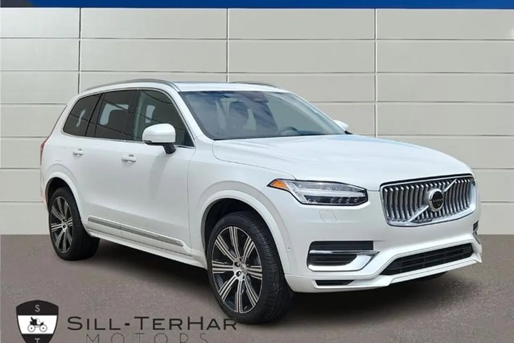2023 Volvo XC90 Recharge Plus photo 1
