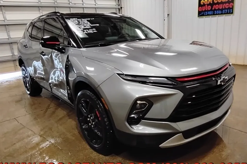 2024 Chevrolet Blazer photo 1
