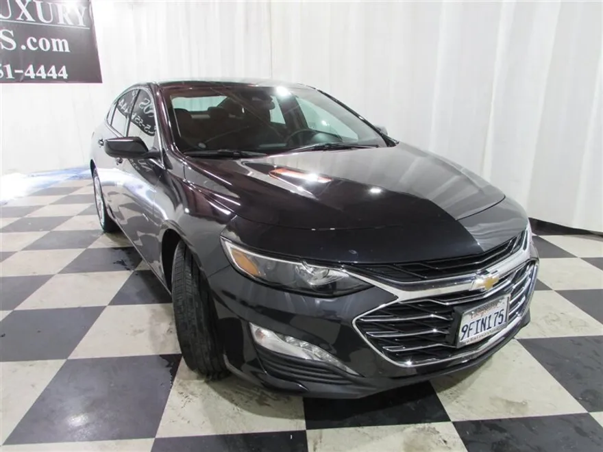 2023 Chevrolet Malibu 1LT photo 1