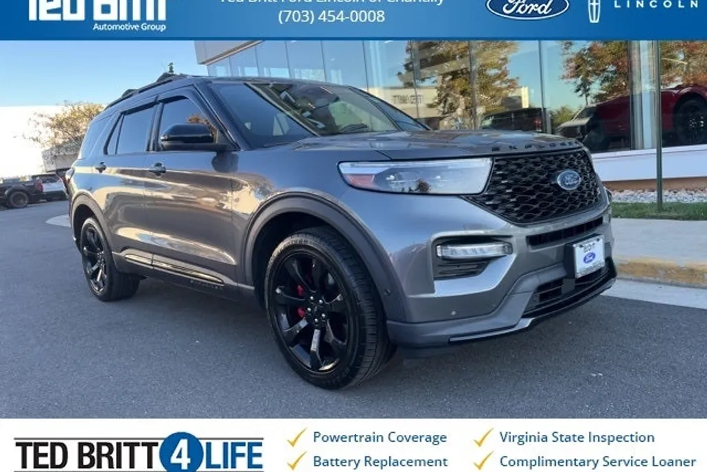 2021 Ford Explorer ST photo 1