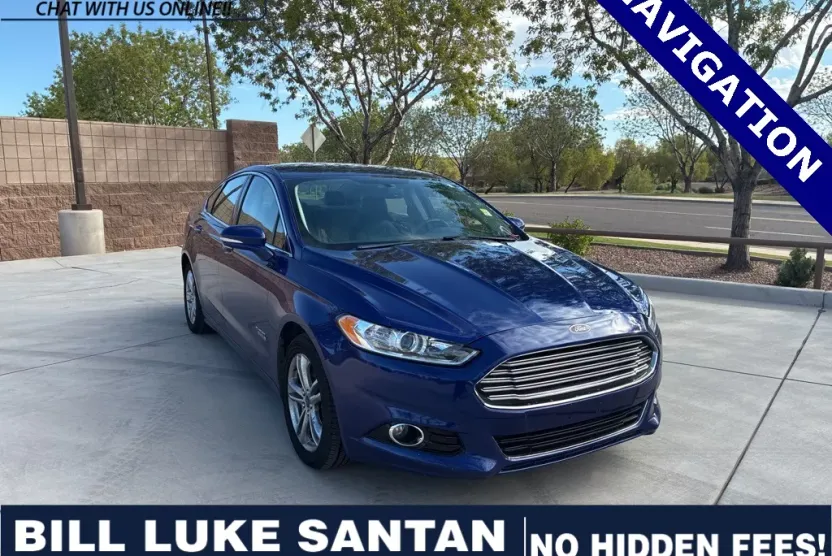 2016 Ford Fusion Energi Titanium photo 1
