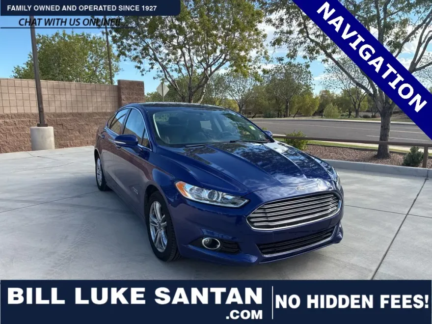 2016 Ford Fusion Energi Titanium photo 1