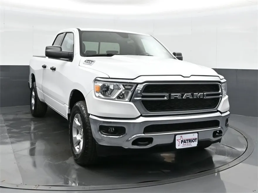 2024 Ram 1500 Tradesman photo 1