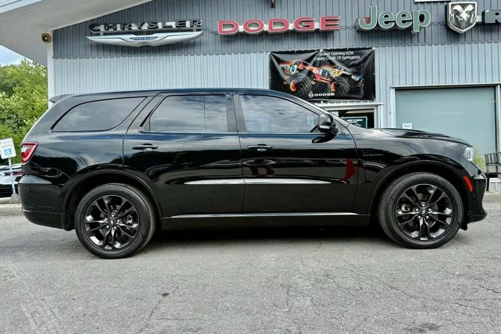 2022 Dodge Durango R/T photo 1