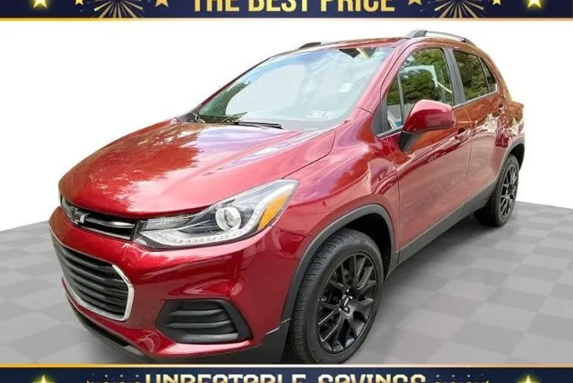 2021 Chevrolet Trax LT photo 1