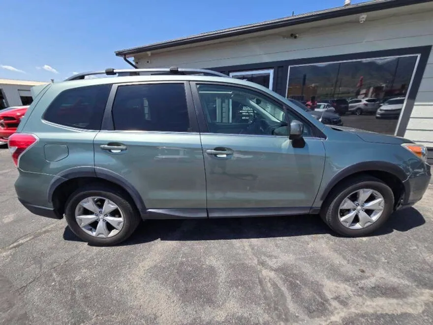 2016 Subaru Forester 2.5i Limited photo 1