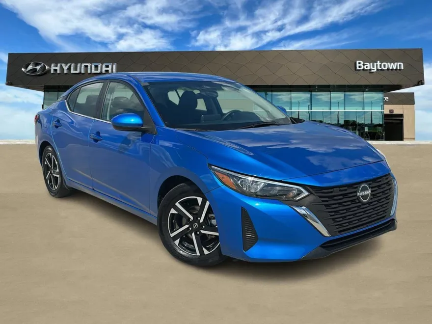 2024 Nissan Sentra SV photo 1