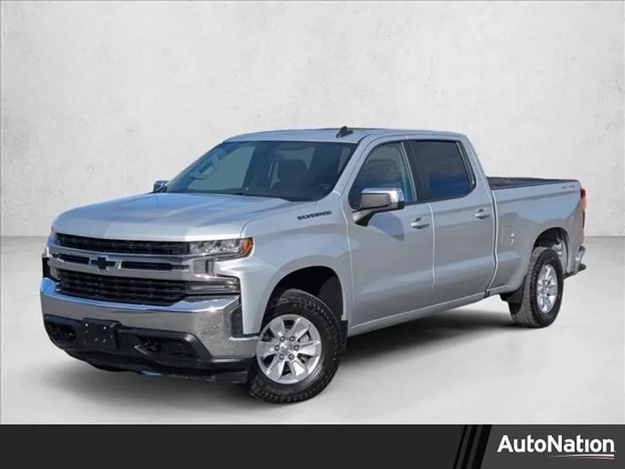 2021 Chevrolet Silverado 1500 LT photo 1