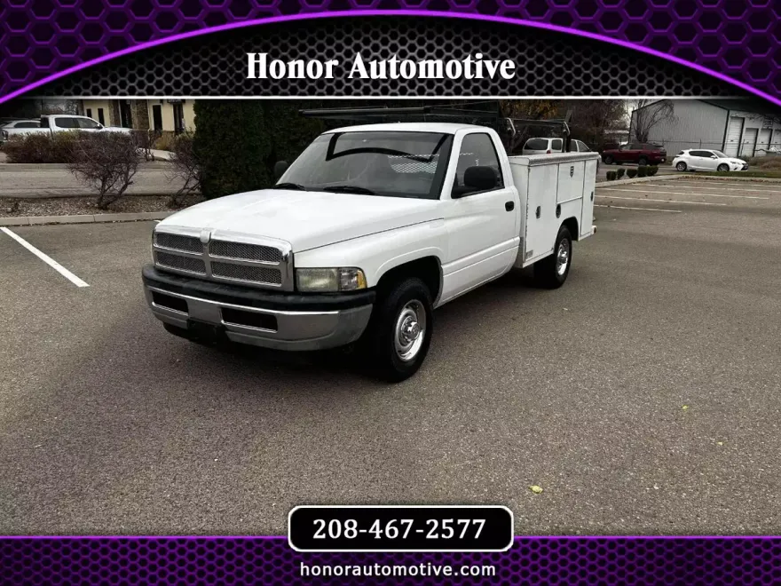 2001 Dodge Ram photo 1