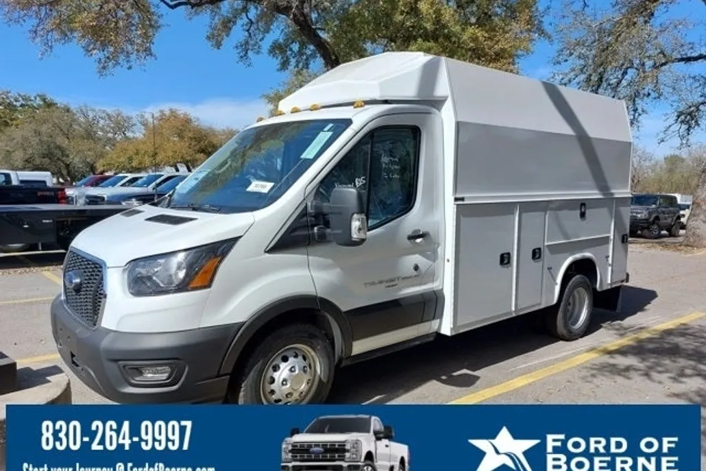 2024 Ford Transit photo 1
