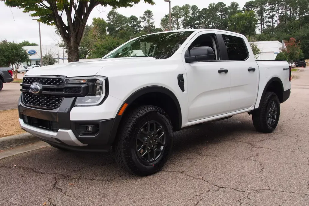 2025 Ford Ranger XLT photo 1