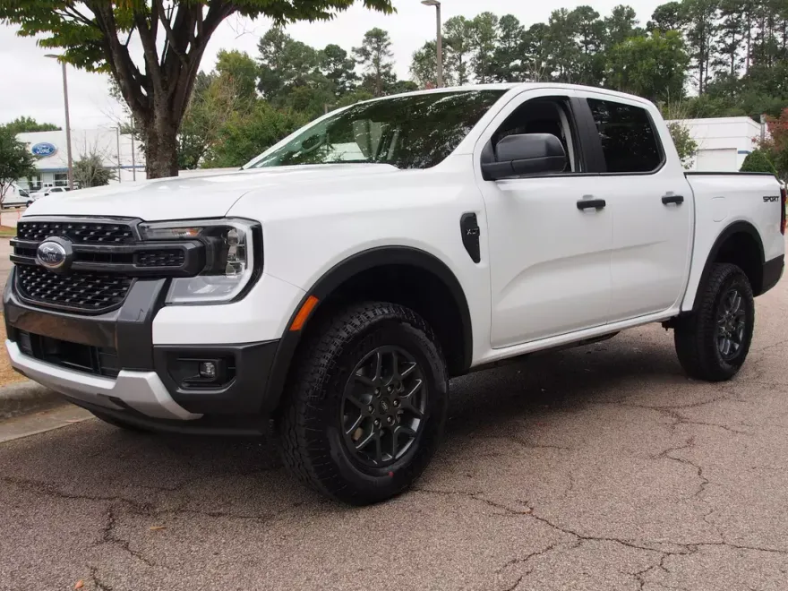 2025 Ford Ranger XLT photo 1