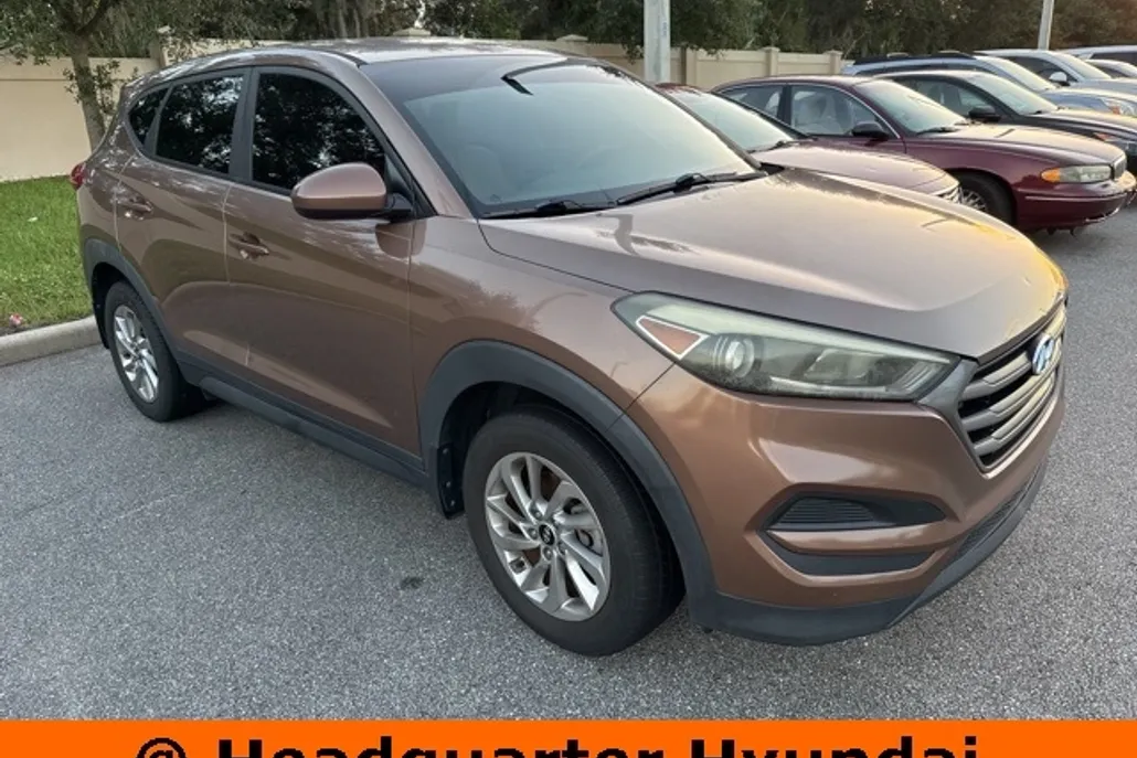 2016 Hyundai Tucson SE photo 1