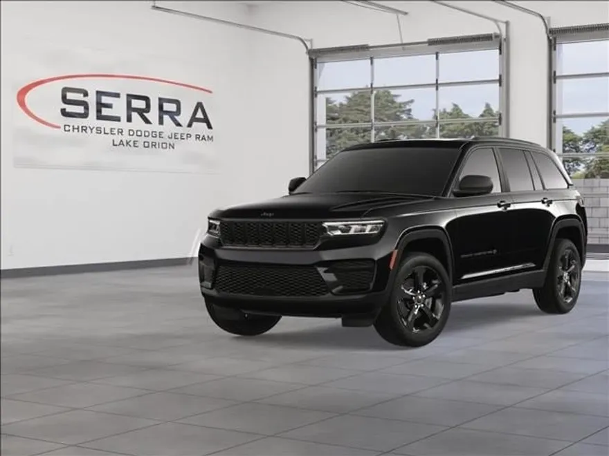 2025 Jeep Grand Cherokee Altitude photo 1