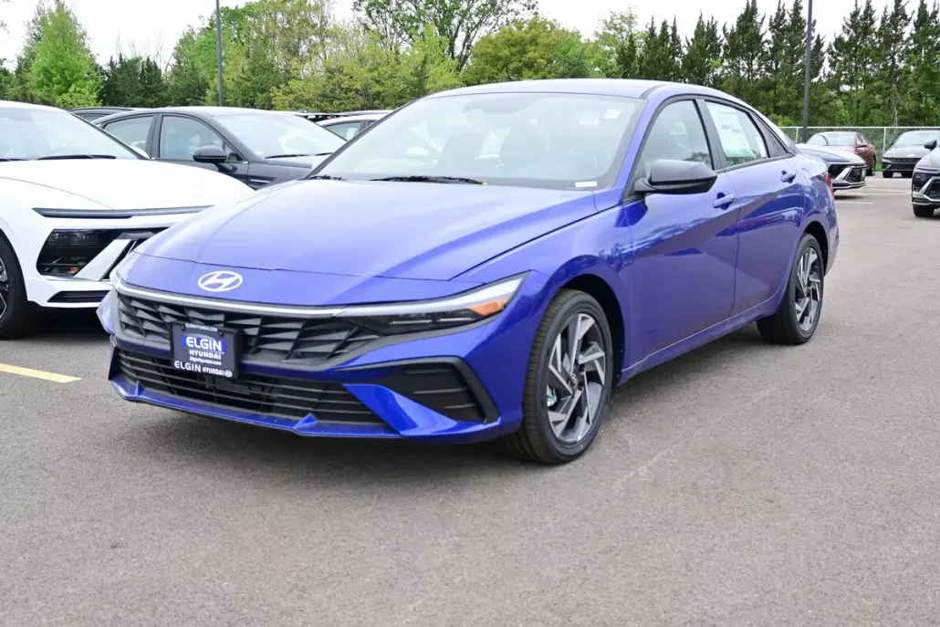2025 Hyundai Elantra Hybrid SEL Sport photo 1