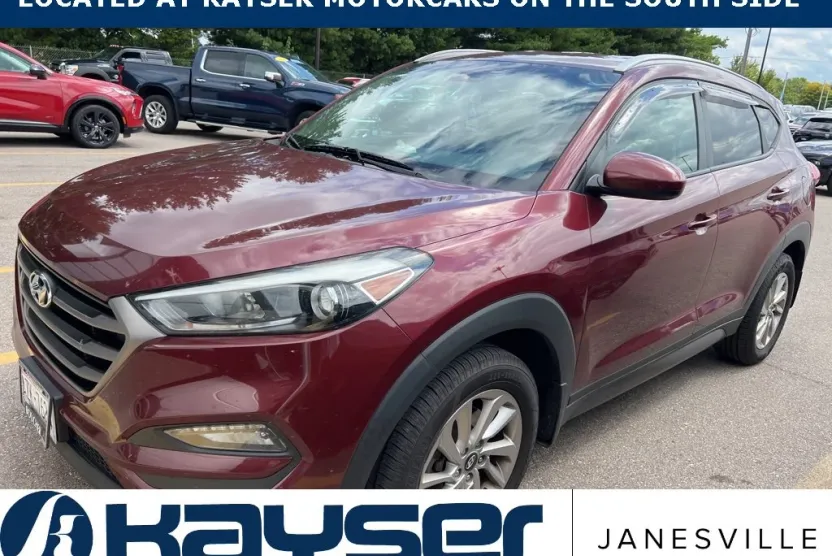 2016 Hyundai Tucson SE photo 1