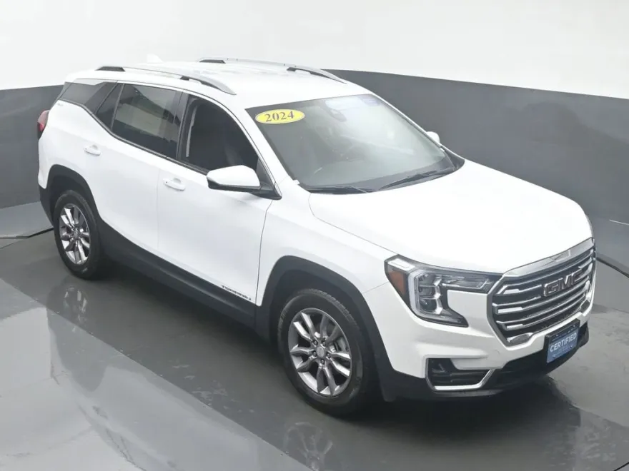 2024 Gmc Terrain SLT photo 1