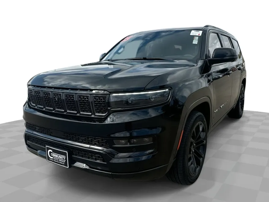 2023 Jeep Grand Wagoneer II photo 1