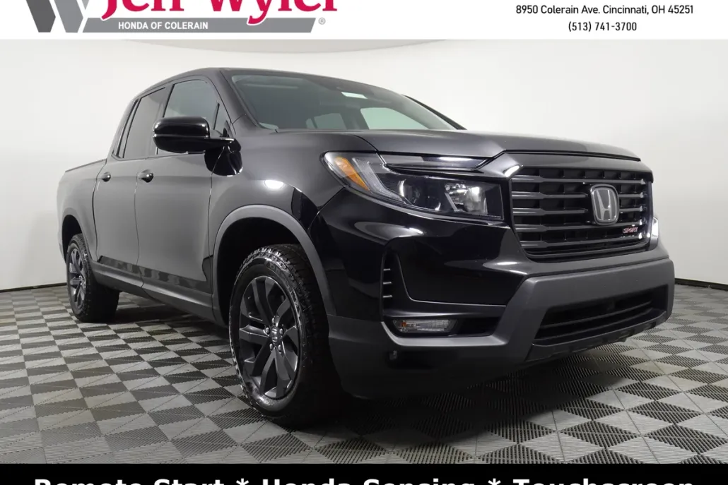 2023 Honda Ridgeline Sport photo 1