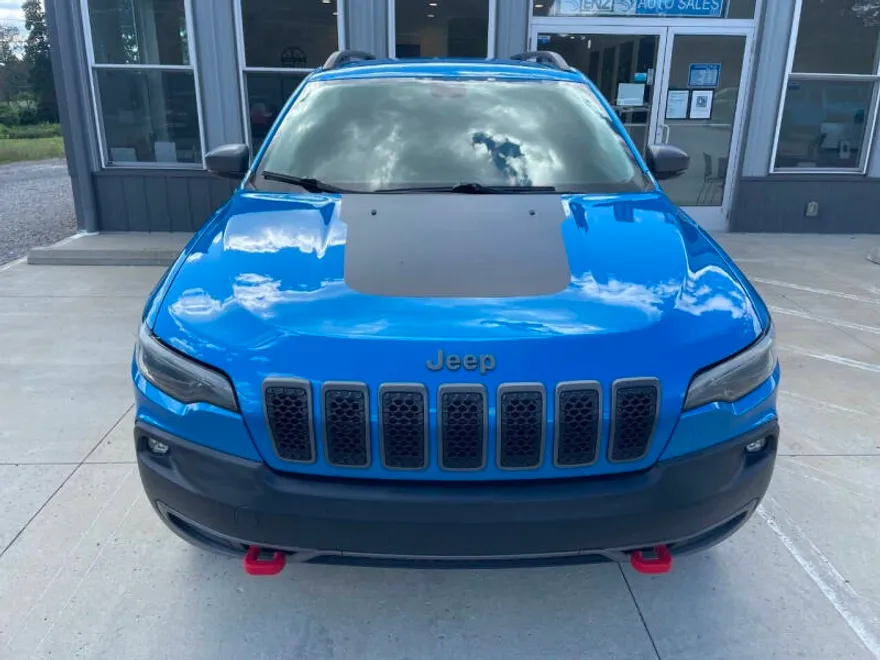 2019 Jeep Cherokee Trailhawk photo 1