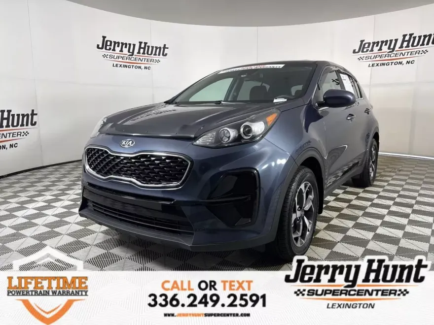 2022 Kia Sportage LX photo 1