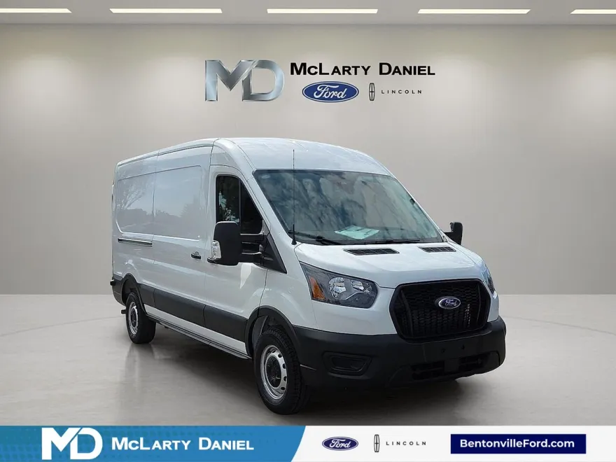 2025 Ford Transit photo 1