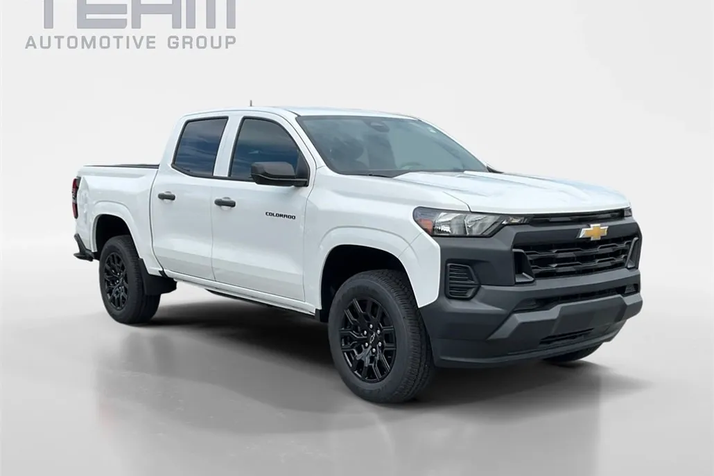 2026 Chevrolet Colorado Work Truck photo 1