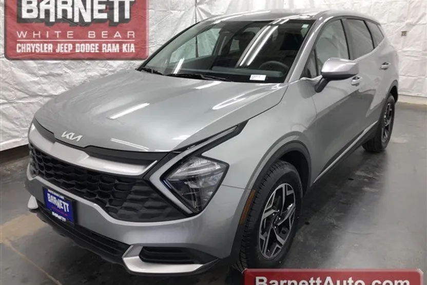 2023 Kia Sportage LX photo 1