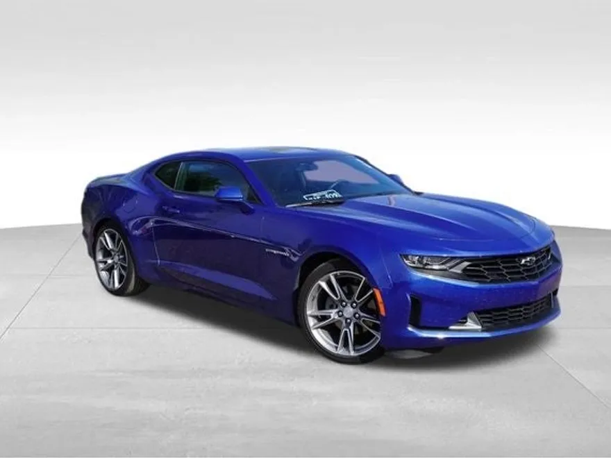2024 Chevrolet Camaro 2LT photo 1