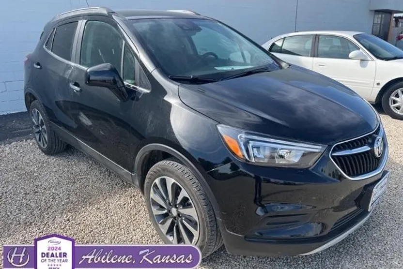 2022 Buick Encore Preferred photo 1