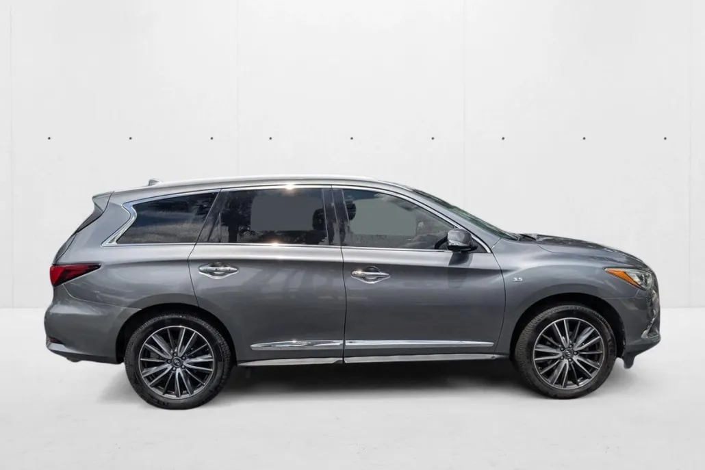 2019 Infiniti QX60 Luxe AWD photo 1