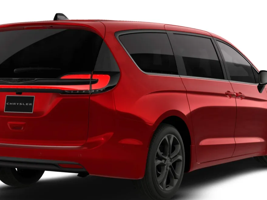 2026 Chrysler Pacifica photo 1