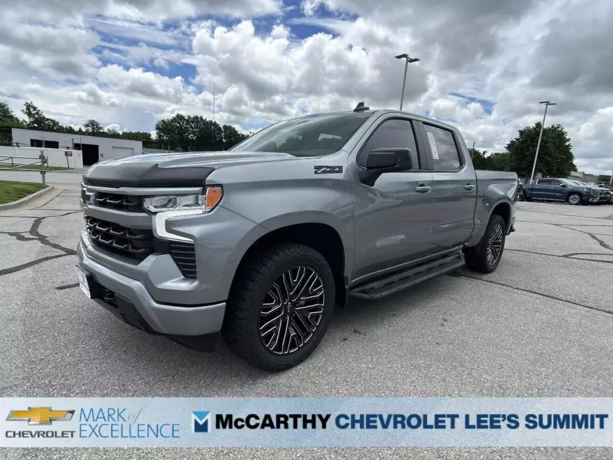 2025 Chevrolet Silverado 1500 RST photo 1