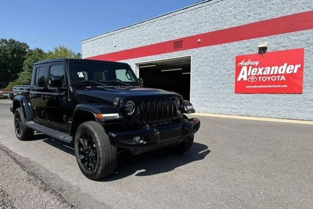 2022 Jeep Gladiator Overland photo 1