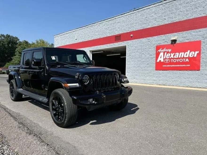 2022 Jeep Gladiator Overland photo 1