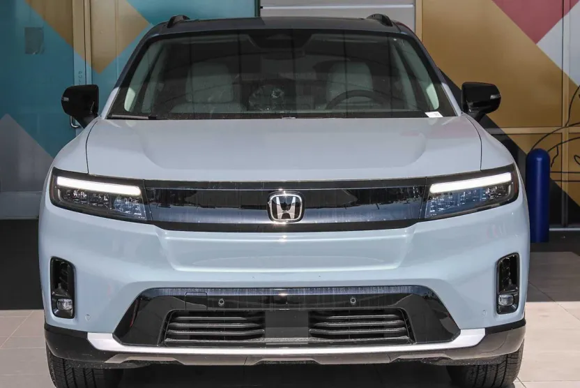 2025 Honda Prologue Touring photo 1