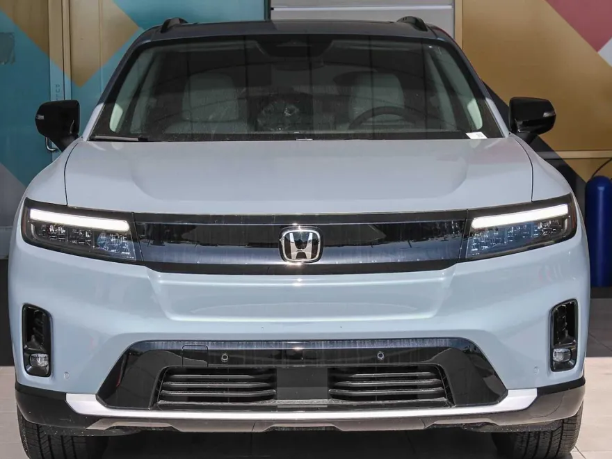 2025 Honda Prologue Touring photo 1