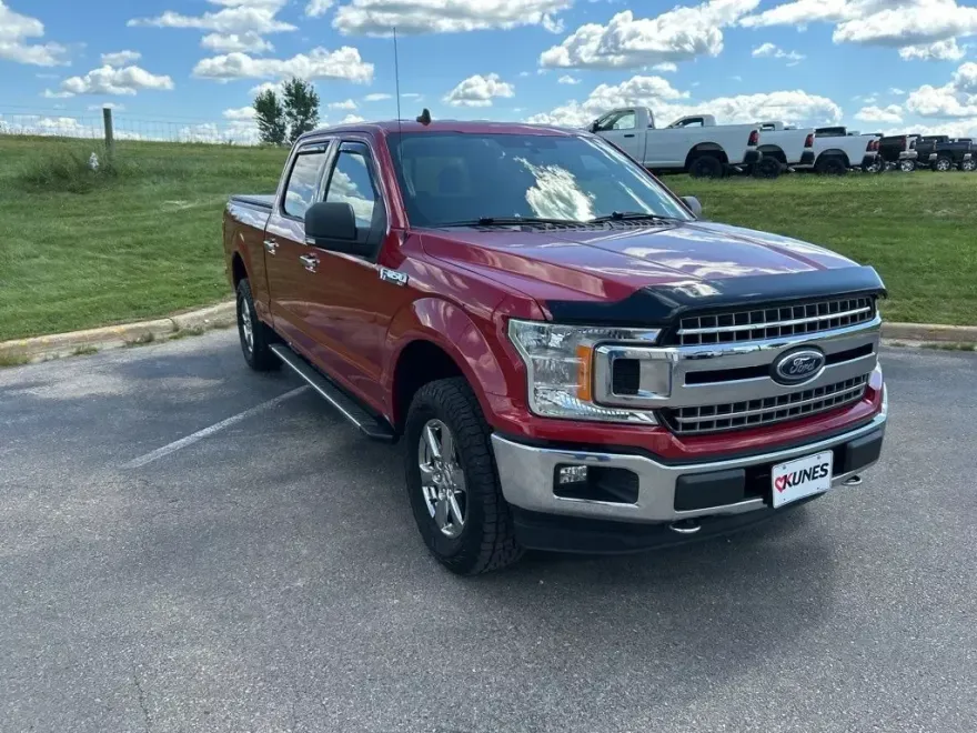 2020 Ford F-150 XLT photo 1