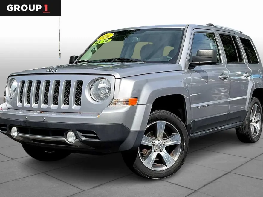2016 Jeep Patriot High Altitude Altitude Edition photo 1