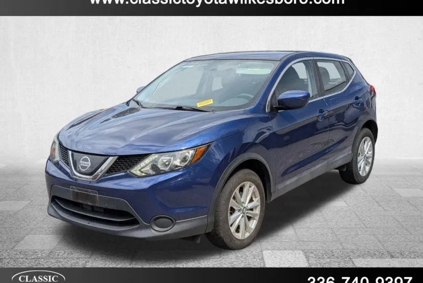 2019 Nissan Rogue Sport S photo 1