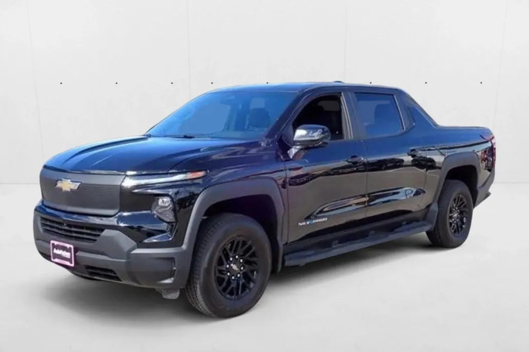 2024 Chevrolet Silverado EV Work Truck photo 1