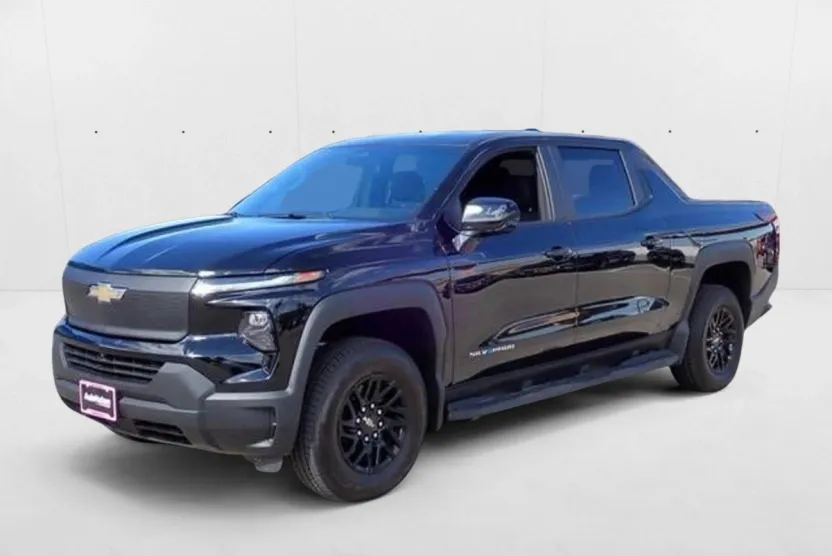2024 Chevrolet Silverado EV Work Truck photo 1
