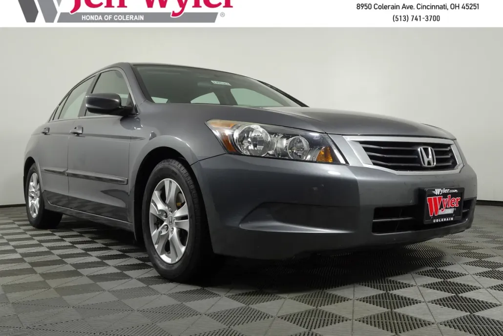 2010 Honda Accord LX-P photo 1